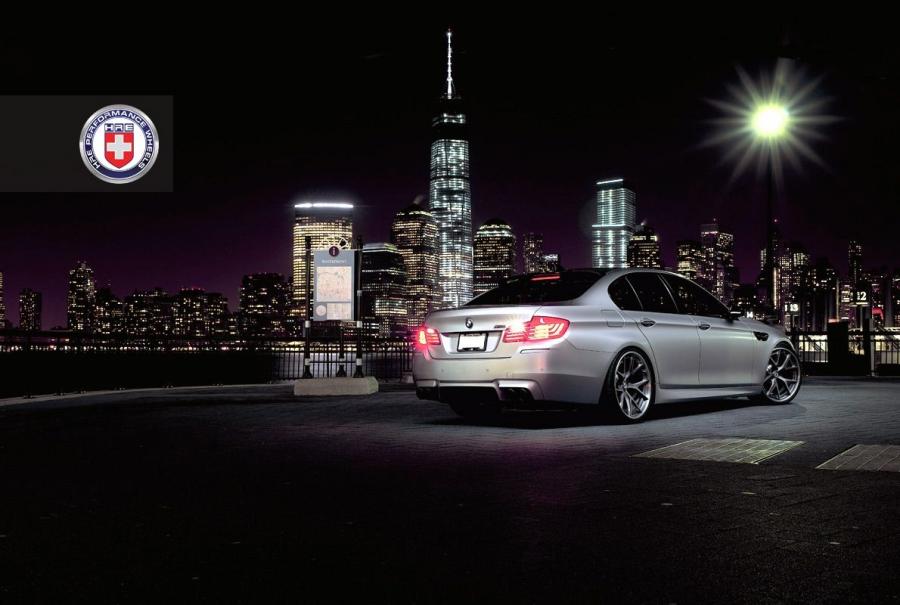  BMW M5 on HRE Wheels 2014 года  (фото 2 из 10)